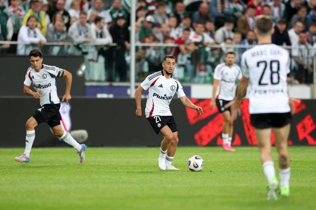WARSZAWA 10.07.2025 MECZ I RUNDA ELIMINACYJNA LIGA EUROPY SEZON 2025 26: LEGIA WARSZAWA - FK AKTOBE --- UEFA EUROPA LEAGUE FIRST QUALIFYING ROUND MATCH: LEGIA WARSAW - FC AKTOBE BARTOSZ KAPUSTKA WAHAN BICZACHCZJAN FOT. PIOTR KUCZA FOTOPYK NEWSPIX.PL --- newspix.pl 