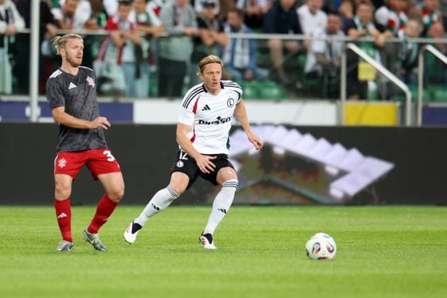 WARSZAWA 10.07.2025 MECZ I RUNDA ELIMINACYJNA LIGA EUROPY SEZON 2025 26: LEGIA WARSZAWA - FK AKTOBE --- UEFA EUROPA LEAGUE FIRST QUALIFYING ROUND MATCH: LEGIA WARSAW - FC AKTOBE NIKITA KORZUN RADOVAN PANKOV FOT. PIOTR KUCZA FOTOPYK NEWSPIX.PL --- newspix.pl 