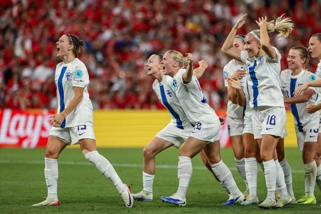 2025-07-10 Finland v Switzerland - UEFA Women s EURO 2025 Group A GENEVA, SWITZERLAND - JULY 10: Natalia Kuikka of Finland celebrates after scoring her teams first goal with Nea Lehtola of Finland, Jutta Rantala of Finland during the UEFA Women s EURO 2025 Group A match between Finland and Switzerland at Stade de Geneve on July 10, 2025 in Geneva, Switzerland. (Photo by Leiting Gao BSR Agency) Geneva Switzerland Content not available for redistribution in The Netherlands directly or indirectly through any third parties. Copyright: xBSRxAgencyx