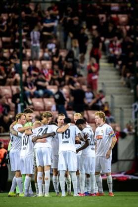 250710 Players of Häcken during the UEFA Europa League qualifier football match between Spartak Trnava and Häcken on July 10, 2025 in Trnava Photo Mathilda Schuler BILDBYRAN kod MA MA0843 fotboll football soccer fotball uefa europa league europa league spartak trnava häcken bbeng  Copyright: MATHILDAxSCHULER BB250710MA122