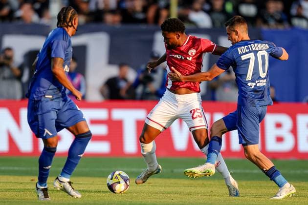 Football - UEFA Europa League - First qualifying round - Leg 1 - PFC Levski - FC Hapoel Beer Sheva - 10.07.2025 Lucas Ventura of Hapoel Beer Sheva is challenged by Georgi Kostadinov of PFC Levski during UEFA Europa League s first qualifying rounds 1st leg between PFC Levski and FC Hapoel Beer Sheva Bulgaria Copyright: xYulianxTodorovx