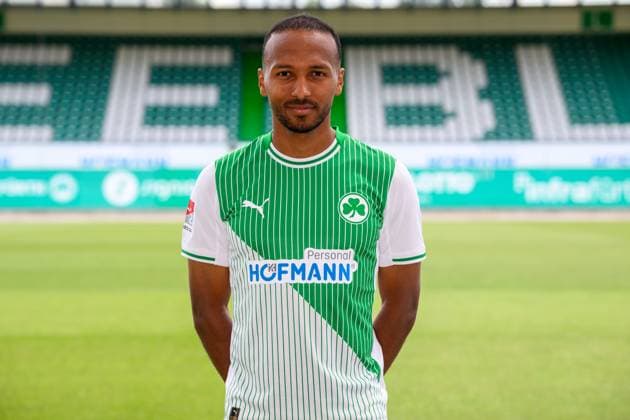 10 07 2025 SpVgg Greuther Fürth Kleeblatt Spielvereinigung 2 BL Soccer Bundesliga Season 2025 2026 Photo appointment Portrait appointment Presentation Press appointment Single photo Single photo Portrait Portrait Headshot Julian Green 37, SpVgg Greuther Fürth