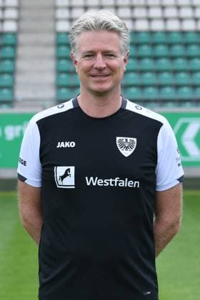 SC Preußen Münster 2 BL, portrait date 2025 2026 Dr. Tim Hartwig Team doctor Münster SC Preußen Münster 2 BL, portrait date 2025 2026 xRx