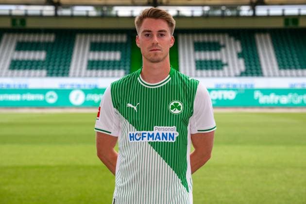 10 07 2025 SpVgg Greuther Fürth Kleeblatt Spielvereinigung 2 BL Soccer Bundesliga Season 2025 2026 Photo appointment Portrait appointment Presentation Press appointment Single photo Single photo Portrait Portrait Headshot Gian Luca Gian Luca Itter 27, SpVgg Greuther Fürth