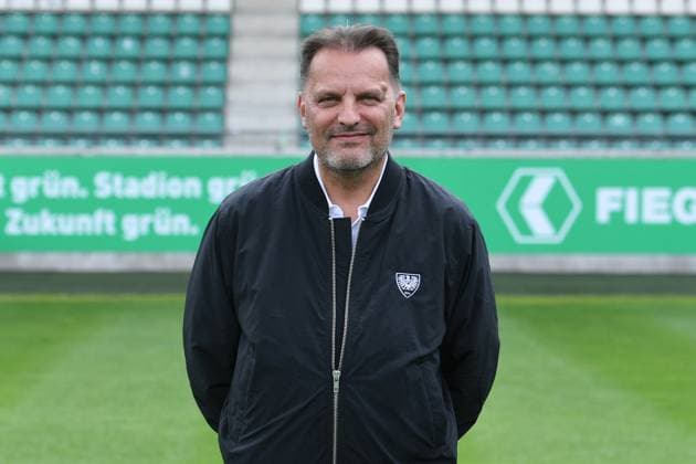 SC Preußen Münster 2 BL, portrait date 2025 2026 Harald Menzel Team Manager Münster SC Preußen Münster 2 BL, portrait date 2025 2026 xRx