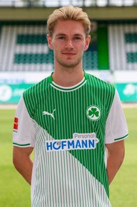 10 07 2025 SpVgg Greuther Fürth Kleeblatt Spielvereinigung 2 BL Soccer Bundesliga Season 2025 2026 Photo appointment Portrait appointment Presentation Press appointment Single photo Single photo Portrait Portrait Headshot Marco John 24, SpVgg Greuther Fürth