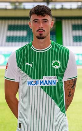 10 07 2025 SpVgg Greuther Fürth Kleeblatt Spielvereinigung 2 BL Soccer Bundesliga Season 2025 2026 Photo appointment Portrait appointment Presentation Press appointment Single photo Single photo Portrait Portrait Headshot Noah König 17, SpVgg Greuther Fürth