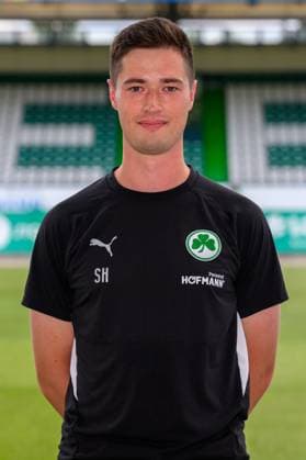 10 07 2025 SpVgg Greuther Fürth Kleeblatt Spielvereinigung 2 BL Soccer Bundesliga Season 2025 2026 Photo appointment Portrait appointment Presentation Press appointment Single photo Single photo Portrait Portrait Headshot Simon Hofmann Video analysis SpVgg Greuther Fürth