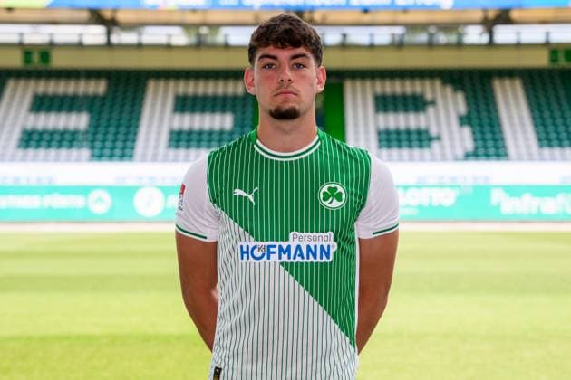 10 07 2025 SpVgg Greuther Fürth Kleeblatt Spielvereinigung 2 BL Soccer Bundesliga Season 2025 2026 Photo appointment Portrait appointment Presentation Press appointment Single photo Single photo Portrait Portrait Headshot Reno Münz Muenz 5, SpVgg Greuther Fürth
