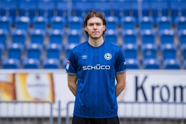 Roberts Uldrikis DSC Arminia Bielefeld 2 BL, portrait date 2025 2026