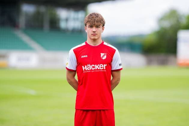Max Koch SV Rödinghausen Regionalliga West, Porträttermin 2025 2026 Rödinghausen North Rhine-Westphalia Germany Häcker Wiehenstadion