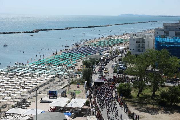 during the 6th stage of the Giro d’Italia Women, from Bellaria-Igea Marina to Terre Roveresche, Italy Friday, July 11, 2025. - cycling .  Copyright: xAlessandroxGarofalo LaPressex