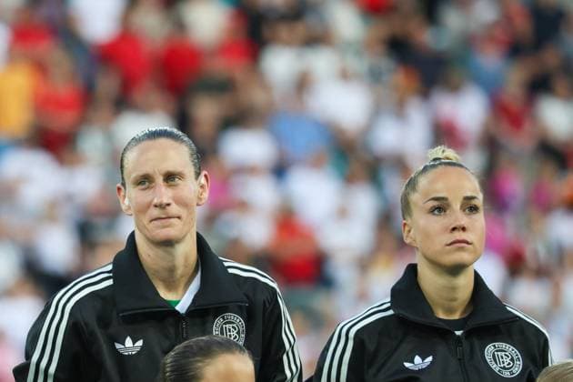 Football, Women, Giulia Gwinn and Ann-Kathrin Berger are Footballers of the Year 2025