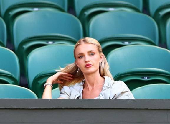 Morgan Riddle watching Taylor Fritz on Centre Court Wimbledon Tennis Championships, Day 12, The All England Lawn Tennis and Croquet Club, London, UK - 11 Jul 2025London The All England Lawn Tennis and United Kingdom  Copyright: xJamesxMarsh Shutterstockx 15392288j