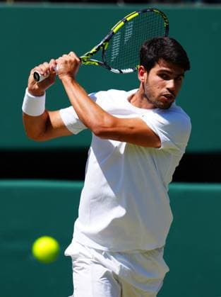 Carlos Alcaraz during his semi final match Wimbledon Tennis Championships, Day 12, The All England Lawn Tennis and Croquet Club, London, UK - 11 Jul 2025London The All England Lawn Tennis and United Kingdom  Copyright: xJavierxGarcia Shutterstockx 15392287f