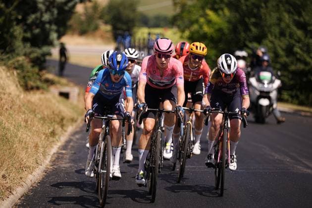 Marlen Reusser (Movistar Team), Sarah Gigante (AG Insurance - Soudal Team), during the 6th stage of the Giro d™Italia Women, from Bellaria-Igea Marina to Terre Roveresche, Italy Friday, July 11, 2025. - cycling .  Copyright: xMarcoxAlpozzi LaPressex