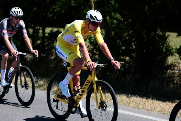 Tour de France 2025 Stage 7 MUR-DE-BRETAGNE GUERLEDAN, FRANCE - JULY 11 : Van der Poel Mathieu (NED) of Alpecin - Deceuninck during stage 7 of the 112th edition of Tour de France an UCI World Tour 2.UWT cycling road race stage for Men Elite of 194 km with start in Saint-Malo and finish in Mur-de-Bretagne Guerledan on July 11, 2025 in Mur-de-Bretagne Guerledan, France, 11 07 2025 ( Motordriver Kenny Verfaillie - Mur-de-Bretagne Guerledan France  Copyright: xLucaxBettinix