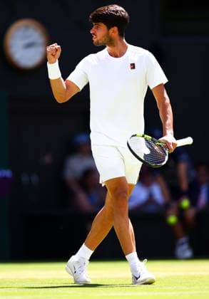 Carlos Alcaraz celebrates during his semi final match Wimbledon Tennis Championships, Day 12, The All England Lawn Tennis and Croquet Club, London, UK - 11 Jul 2025London The All England Lawn Tennis and United Kingdom  Copyright: xJamesxMarsh Shutterstockx 15392288bd
