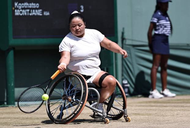 LONDON, ENGLAND - JULY 11: Wang Ziying of China competes against Kgothatso Montjane of South Africa during the Ladies Wheelchair Singles Semifinal match on day twelve of 2025 Wimbledon Championships at All England Lawn Tennis and Croquet Club on July 11, 2025 in London, England.  Copyright: xVCGx 111579023616