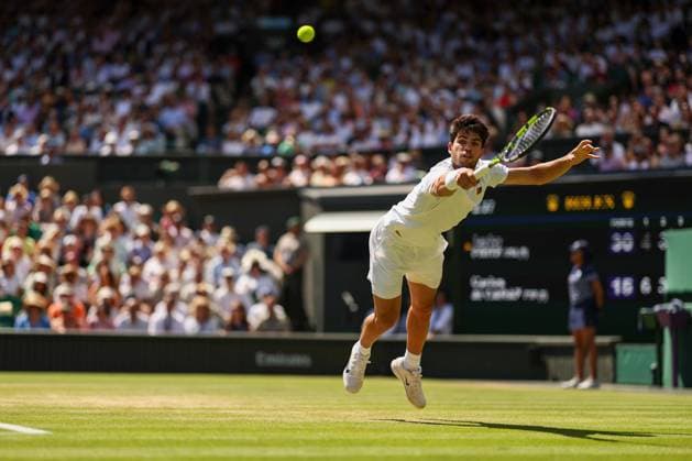 Carlos Alcaraz during his Semi-Final match Wimbledon Tennis Championships, Day 12, The All England Lawn Tennis and Croquet Club, London, UK - 11 Jul 2025London The All England Lawn Tennis and United Kingdom  Copyright: xEllaxLing Shutterstockx 15392289a