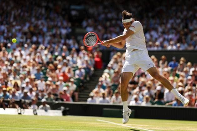 Taylor Fritz during his Semi-Final match Wimbledon Tennis Championships, Day 12, The All England Lawn Tennis and Croquet Club, London, UK - 11 Jul 2025London The All England Lawn Tennis and United Kingdom  Copyright: xEllaxLing Shutterstockx 15392289h
