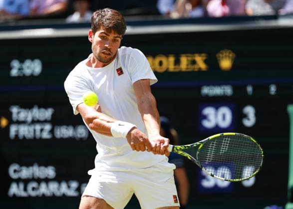 Carlos Alcaraz ESP, Mens Singles, Gentlemen s Singles Tennis Wimbledon 2025 Grand Slam ITF ATP WTA AELTC London Great Britain 11 July 2025 Carlos Alcaraz ESP , Mens Singles, Gentlemen s Singles Tennis Wimbledon 2025 Grand Slam ITF ATP WTA AELTC London Great Britain 11 July 2025 Copyright: xJuergenxHasenkopfx