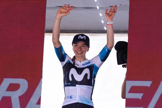 Liane Lippert is awarded for the 6th stage victory during Giro d Italia Women - Stage 6 - Bellaria Igea Marina Terre Roveresche, Giro d Italia race in Terre Roveresche, Italy, July 11 2025  Copyright: xTommasoxBerardi IPAxSportx xipa-agency.netx xx IPA_60268076 IPA_Agency_IPA60268076