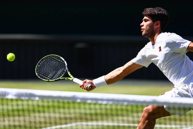 Carlos Alcaraz during his semi final match Wimbledon Tennis Championships, Day 12, The All England Lawn Tennis and Croquet Club, London, UK - 11 Jul 2025London The All England Lawn Tennis and United Kingdom  Copyright: xJamesxMarsh Shutterstockx 15392288cb