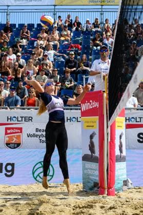 Beach volleyball, Beachvolleyball - Pro Beach Battle Masters SEEWALCHEN,AUSTRIA,11.JUL.25 - BEACH VOLLEYBALL - Beach Volleyball Tour PRO, Pro Beach Battle Masters Litzlberg. Image shows Andrea Lorenzova (CZE).  GEPAxpictures xDanielaxMoser