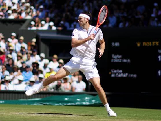Wimbledon Championships 2025 AELTC, Day Twelve, London, UK - 11 07 2025 Taylor Fritz (USA) in action during his Semi final match against Carlos Alcaraz (ESP) in the 2025 Wimbledon Championships London Wimbledon London GBR, UK NEWSPAPERS OUT Copyright: xMarkxGreenwoodx