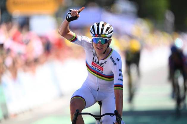 Tour de France 2025 Stage 7 MUR-DE-BRETAGNE GUERLEDAN, FRANCE - JULY 11 : Pogacar Tadej (SLO) of UAE Team Emirates wins during stage 7 of the 112th edition of Tour de France an UCI World Tour 2.UWT cycling road race stage for Men Elite of 194 km with start in Saint-Malo and finish in Mur-de-Bretagne Guerledan on July 11, 2025 in Mur-de-Bretagne Guerledan, France, 11 07 2025 ( Motordriver Kenny Verfaillie - Mur-de-Bretagne Guerledan France  Copyright: xVincentxKalutx