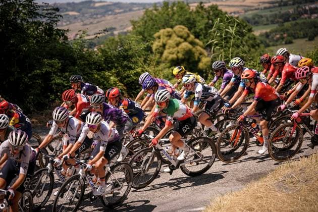 Riders during the 6th stage of the Giro d’Italia Women, from Bellaria-Igea Marina to Terre Roveresche, Italy Friday, July 11, 2025. - cycling .  Copyright: xMarcoxAlpozzi LaPressex