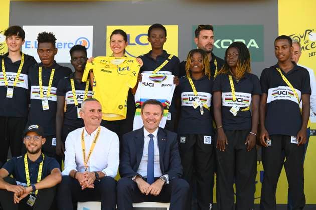 Tour de France 2025 Stage 7 MUR-DE-BRETAGNE GUERLEDAN, FRANCE - JULY 11 : Lappartient David presents the world road championships in Rwanda during stage 7 of the 112th edition of Tour de France an UCI World Tour 2.UWT cycling road race stage for Men Elite of 194 km with start in Saint-Malo and finish in Mur-de-Bretagne Guerledan on July 11, 2025 in Mur-de-Bretagne Guerledan, France, 11 07 2025 ( Motordriver Kenny Verfaillie - Mur-de-Bretagne Guerledan France  Copyright: xVincentxKalutx