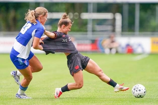 Football, Women, Test match, PEC Zwolle - Bayer 04 Leverkusen