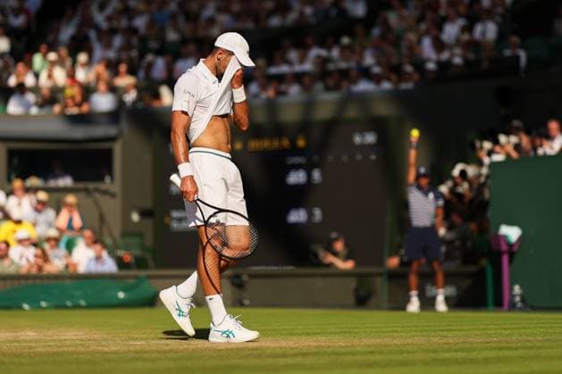 Novak Djokovic during his Semi-Final match Wimbledon Tennis Championships, Day 12, The All England Lawn Tennis and Croquet Club, London, UK - 11 Jul 2025London The All England Lawn Tennis and United Kingdom  Copyright: xEllaxLing Shutterstockx 15392289bw