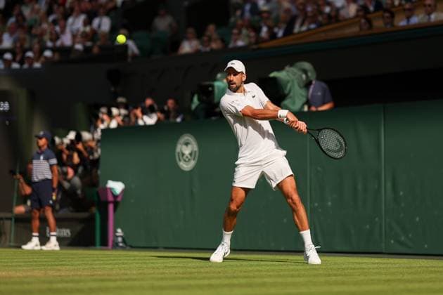 Novak Djokovic during his Semi-Final match Wimbledon Tennis Championships, Day 12, The All England Lawn Tennis and Croquet Club, London, UK - 11 Jul 2025London The All England Lawn Tennis and United Kingdom  Copyright: xEllaxLing Shutterstockx 15392289cg