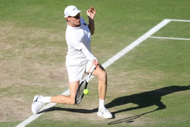 July 11, 2025, London, Celestynow, United Kingdom: JANNIK SINNER of Italy during the match against N. Djokovic of Serbia in the semifinals of Championships 2025 at Wimbledon AELTC in London. London United Kingdom - ZUMAc278 20250711_zsp_c278_021 Copyright: xMarcinxCholewinskix