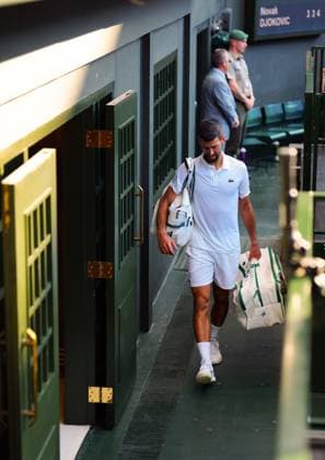 Novak Djokovic walks off Centre Court after defeat in his semi final match Wimbledon Tennis Championships, Day 12, The All England Lawn Tennis and Croquet Club, London, UK - 11 Jul 2025London The All England Lawn Tennis and United Kingdom  Copyright: xJavierxGarcia Shutterstockx 15392287dr