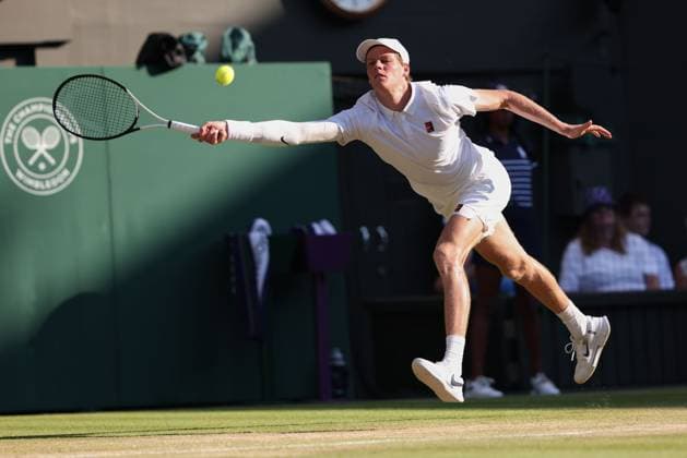 Jannik Sinner ITA , Mens Singles, Gentlemen s Singles Tennis Wimbledon 2025 Grand Slam ITF ATP WTA AELTC London Great Britain 11 July 2025 Copyright: xJuergenxHasenkopfx