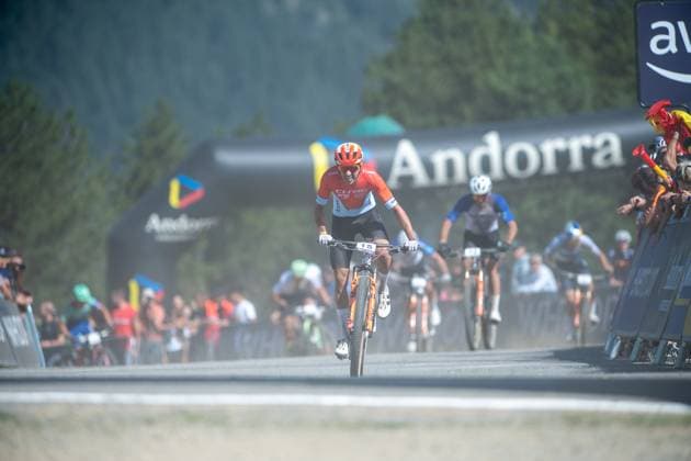 UCI Mountain Bike World Cup 2025 Cyclists compete in the CROSS-COUNTRY SHORT TRACK Men Elite during the UCI Mountain Bike World Cup Andorra 2025 in Pal Arinsal, Andorra, on July 11, 2025. Pal Andorra  Copyright: xMartinxSilvaxCosentinox originalFilename:silvacosentino-cyclists250711_np5Bl.jpg
