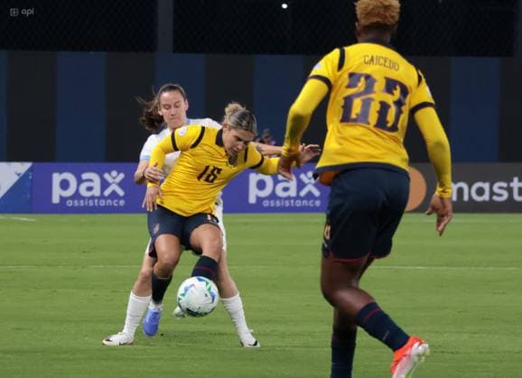 COPA AMERICA FEMENINA July 11, 2025 Meeting between Ecuador VS Uruguay for the Copa America Femenina at the Banco Guayaquil stadium QUITO PICHINCHA ECUADOR Copyright: xHENRYxLAPOx