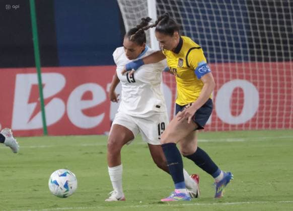 COPA AMERICA FEMENINA July 11, 2025 Meeting between Ecuador VS Uruguay for the Copa America Femenina at the Banco Guayaquil stadium QUITO PICHINCHA ECUADOR Copyright: xHENRYxLAPOx