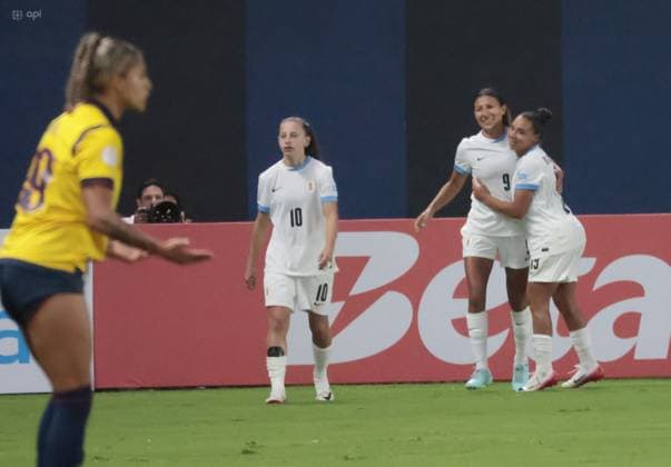 COPA AMERICA FEMENINA July 11, 2025 Meeting between Ecuador VS Uruguay for the Copa America Femenina at the Banco Guayaquil stadium QUITO PICHINCHA ECUADOR Copyright: xHENRYxLAPOx