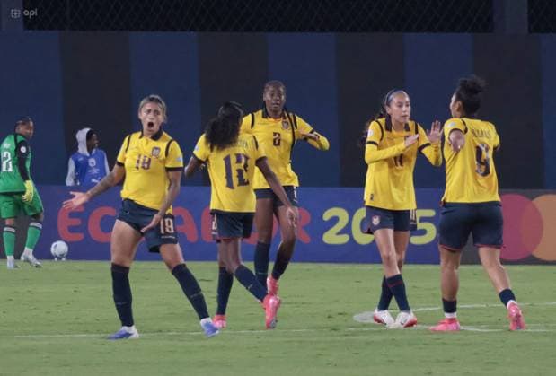 COPA AMERICA FEMENINA July 11, 2025 Meeting between Ecuador VS Uruguay for the Copa America Femenina at the Banco Guayaquil stadium QUITO PICHINCHA ECUADOR Copyright: xHENRYxLAPOx