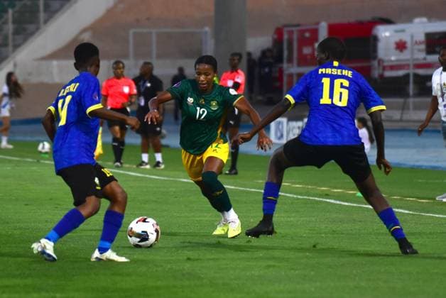 OUJDA, MOROCCO - JULY 11: Sibulele Holweni of South Africa and Tanzania defenders during the 2025 Women s Africa Cup of Nations (WAFCON) match between Tanzania and South Africa at Honor Stadium on July 11, 2025 in Oujda, Morocco. (Photo by Seyi Victor Gallo Images Copyright: xx