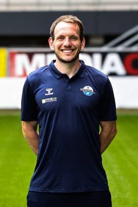 Rehab coach Andreas Herbstreit, SC Paderborn 2 Soccer Bundesliga portrait appointment 2 BL 2025 2026 official photo appointment SC Paderborn in the Home Deluxe Arena in Paderborn portrait, portrait, single picture, Germany, soccer, men, GER, 11 07 2025 Christian Schroedter