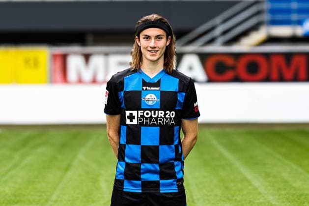 Bennit Bröger, SC Paderborn 2 Soccer Bundesliga portrait appointment 2 BL 2025 2026 official photo appointment SC Paderborn in the Home Deluxe Arena in Paderborn portrait, portrait, single picture, Germany, soccer, men, GER, 11 07 2025 Christian Schroedter