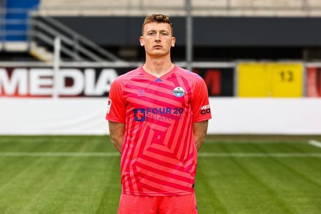 Goalkeeper Markus Schubert, SC Paderborn 2 Soccer Bundesliga portrait appointment 2 BL 2025 2026 official photo appointment SC Paderborn in the Home Deluxe Arena in Paderborn portrait, portrait, single picture, Germany, soccer, men, GER, 11 07 2025 Christian Schroedter