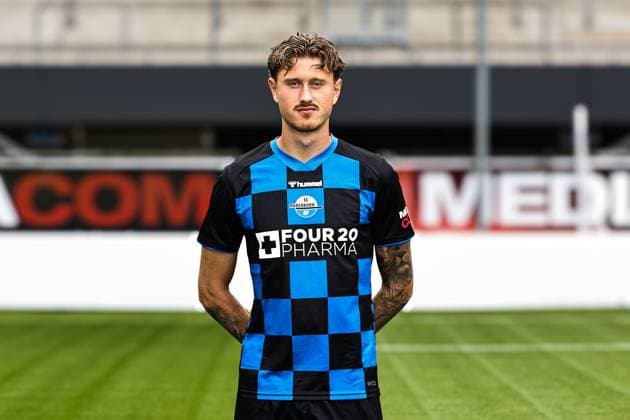 Calvin Brackelmann, SC Paderborn 2 Soccer Bundesliga portrait appointment 2 BL 2025 2026 official photo appointment SC Paderborn in the Home Deluxe Arena in Paderborn portrait, portrait, single picture, Germany, soccer, men, GER, 11 07 2025 Christian Schroedter