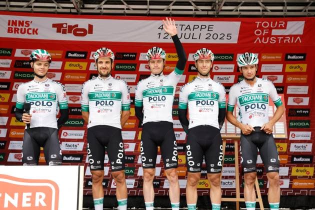 CYCLING - Tour of Austria 2025 INNSBRUCK,AUSTRIA,12.JUL.25 - CYCLING - Tour of Austria, stage 3, Innsbruck - Kuehtai. Image shows the Team S.C. PADOVANI POLO CHERRY BANK.  GEPAxpictures xMichaelxKristen